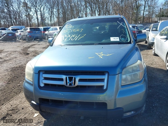 2006 Honda Pilot EX-L with VIN 5FNYF18536B017084, listed as a IAAI auction lot 41899517 with 999,999 mi miles. Bid and sale history available at carsss.com. Image 6.