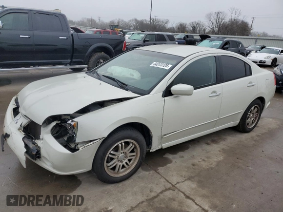 2004 Mitsubishi Galant ES z VIN 4A3AB36F34E112504, wystawiony jako Copart lot #44243125 z przebiegiem Nie podano mil oraz Szkoda całkowita • Salvage title. Historia ofert i sprzedaży dostępna na DreamBid. Obrazek 1.