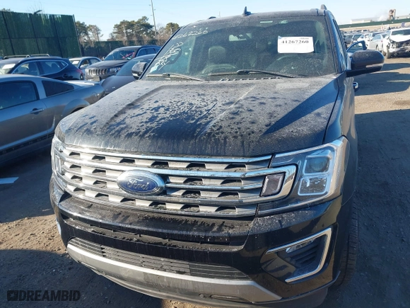 2021 Ford Expedition Max Limited with VIN 1FMJK1KT3MEA07590, listed as a IAAI auction lot 41267260 with 81,641 mi miles. Bid and sale history available at carsss.com. Image 12.