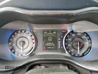 2015 Chrysler 200 S z VIN 1C3CCCBB7FN590895, wystawiony jako Copart lot #58063265 z przebiegiem 115 611 mil mil oraz Szkoda całkowita • Salvage title. Historia ofert i sprzedaży dostępna na DreamBid. Obrazek 9.
