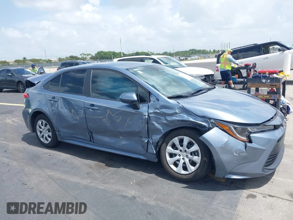 2024 Toyota Corolla LE z VIN 5YFB4MDE2RP088143, wystawiony jako IAAI lot #42497036 z przebiegiem 23 824 mil mil oraz . Historia ofert i sprzedaży dostępna na DreamBid. Obrazek 6.