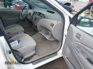 2003 Toyota Prius with VIN JT2BK18U130078557, listed as a IAAI auction lot 41739242 with 135,894 mi miles. Bid and sale history available at carsss.com. Image 5.