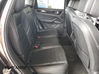 2021 Porsche Cayenne z VIN WP1AA2AY0MDA06430, wystawiony jako Copart lot #51603065 z przebiegiem 26 087 mil mil oraz Szkoda całkowita • Salvage title. Historia ofert i sprzedaży dostępna na DreamBid. Obrazek 11.