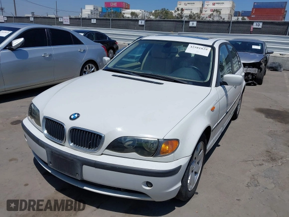 2005 BMW 3 Series 325i with VIN WBAET37475NH06710, listed as a IAAI auction lot 42581829 with 189,453 mi miles and . Bid and sale history available at DreamBid. Image 6.