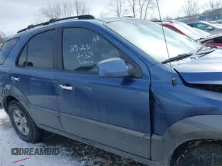 2007 Kia Sorento EX z VIN KNDJC736X75753522, wystawiony jako IAAI lot #41626037 z przebiegiem 220 767 mil mil oraz . Historia ofert i sprzedaży dostępna na DreamBid. Obrazek 13.