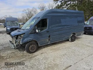 2020 Ford Transit Cargo with VIN 1FTBR3X83LKB04244, listed as a Copart auction lot 88847785 with 142,888 mi miles and Clean Title. Bid and sale history available at carsss.com. Image 1.