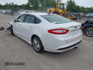 2015 Ford Fusion SE z VIN 1FA6P0HD8F5100832, wystawiony jako IAAI lot #42606376 z przebiegiem Nie podano mil oraz . Historia ofert i sprzedaży dostępna na DreamBid. Obrazek 3.
