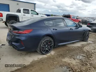 2024 BMW M8 Competition z VIN WBSGV0C05RCR13661, wystawiony jako Copart lot #71077114 z przebiegiem Nie podano mil oraz Szkoda całkowita • Salvage title. Historia ofert i sprzedaży dostępna na DreamBid. Obrazek 3.
