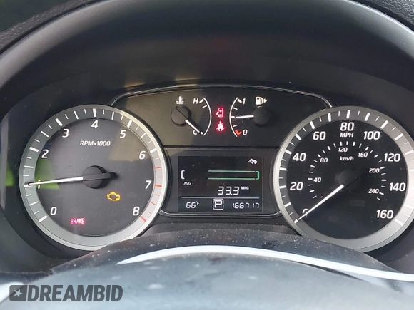2015 Nissan Sentra SV with VIN 3N1AB7AP3FL684804, listed as a IAAI auction lot 41117429 with 166,717 mi miles and . Bid and sale history available at DreamBid. Image 7.