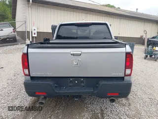 2022 Honda Ridgeline RTL с VIN 5FPYK3F5XNB003389, выставлен на аукционе IAAI как лот 42180799 с пробегом Не указан миль и . История ставок и продаж доступна на DreamBid. Изображение 16.