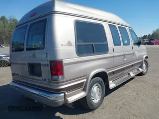 1995 Ford Econoline Cargo with VIN 1FDEE14N3SHB67245, listed as a IAAI auction lot 41899095 with 200,078 mi miles and . Bid and sale history available at carsss.com. Image 4.