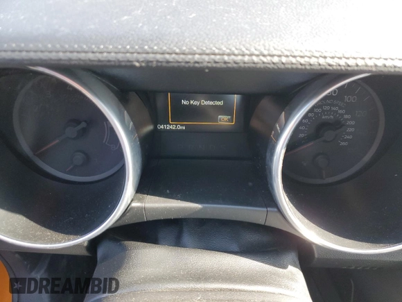 2019 Ford Mustang EcoBoost z VIN 1FA6P8TH8K5124714, wystawiony jako Copart lot #62078705 z przebiegiem 41 242 mil mil oraz Szkoda całkowita • Salvage title. Historia ofert i sprzedaży dostępna na DreamBid. Obrazek 9.