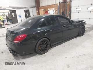 2016 Mercedes-Benz C 450 AMG with VIN 55SWF6EB3GU142732, listed as a IAAI auction lot 41697770 with 82,272 mi miles and . Bid and sale history available at carsss.com. Image 4.