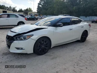 2018 Nissan Maxima SR with VIN 1N4AA6AP7JC395039, listed as a Copart auction lot 67425794 with 121,188 mi miles and Salvage Title. Bid and sale history available at carsss.com. Image 1.