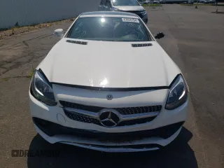 2020 Mercedes-Benz SLC 300 z VIN W1KPK3JAXLF169788, wystawiony jako Copart lot #63054754 z przebiegiem 20 666 mil mil oraz Szkody całkowita. Historia ofert i sprzedaży dostępna na DreamBid. Obrazek 5.