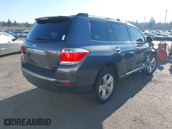 2012 Toyota Highlander Limited with VIN 5TDDK3EH2CS134845, listed as a IAAI auction lot 41431233 with 65,409 mi miles. Bid and sale history available at carsss.com. Image 4.