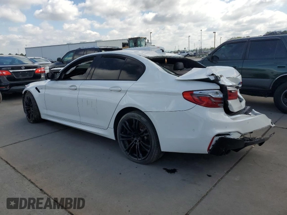 2019 BMW M5 z VIN WBSJF0C50KB448040, wystawiony jako Copart lot #54800055 z przebiegiem Nie podano mil oraz Czysty tytuł • Clean title. Historia ofert i sprzedaży dostępna na DreamBid. Obrazek 2.