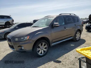 2010 Mitsubishi Outlander SE z VIN JA4AS3AW7AZ013970, wystawiony jako Copart lot #53640735 z przebiegiem 162 987 mil mil oraz Czysty tytuł • Clean title. Historia ofert i sprzedaży dostępna na DreamBid. Obrazek 1.