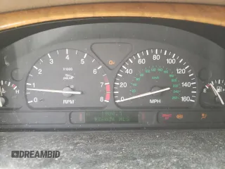 2000 Jaguar S-Type V6 z VIN SAJDA01C0YFL51640, wystawiony jako Copart lot #48708915 z przebiegiem 186 034 mil mil oraz Nie do naprawy • Non repairable. Historia ofert i sprzedaży dostępna na DreamBid. Obrazek 9.