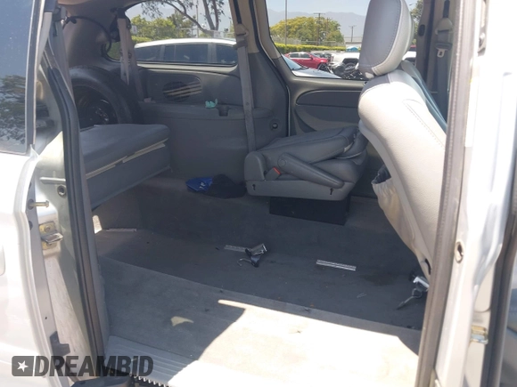 2005 Dodge Caravan SXT с VIN 2D4GP44L25R401250, выставлен на аукционе IAAI как лот 42544407 с пробегом 91 835 миль миль и . История ставок и продаж доступна на DreamBid. Изображение 8.