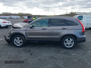 2011 Honda CR-V EX-L with VIN 5J6RE3H7XBL042313, listed as a IAAI auction lot 42034339 with 166,973 mi miles. Bid and sale history available at carsss.com. Image 14.