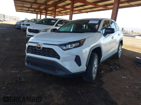 2022 Toyota RAV4 LE with VIN 2T3F1RFV4NW305258, listed as a IAAI auction lot 41632800 with 45,981 mi miles. Bid and sale history available at carsss.com. Image 2.