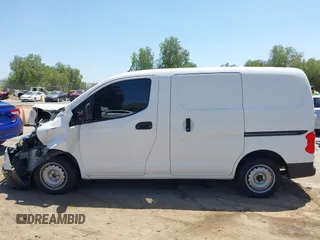 2015 Chevrolet City Express Cargo LS z VIN 3N63M0YN0FK723699, wystawiony jako IAAI lot #42278245 z przebiegiem 61 906 mil mil oraz . Historia ofert i sprzedaży dostępna na DreamBid. Obrazek 14.