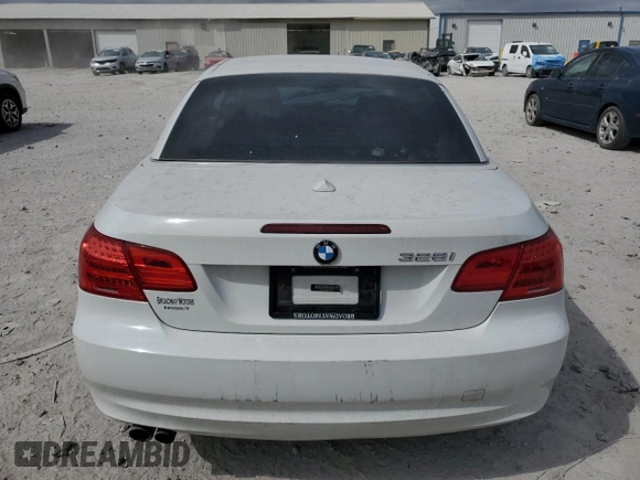 2013 BMW 3 Series 328i with VIN WBADW3C55DJ528011, listed as a Copart auction lot 47391275 with 121,785 mi miles and Salvage Title. Bid and sale history available at carsss.com. Image 6.