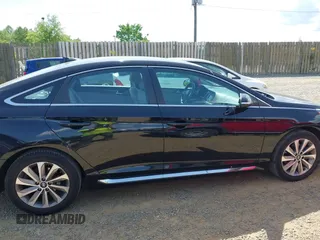 2015 Hyundai Sonata Limited with VIN 5NPE34AF5FH225582, listed as a IAAI auction lot 42155680 with 144,630 mi miles and . Bid and sale history available at carsss.com. Image 13.