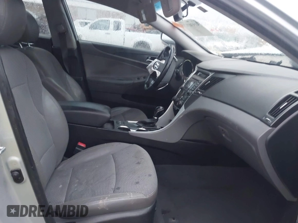 2013 Hyundai Sonata Limited with VIN 5NPEC4AC2DH714833, listed as a IAAI auction lot 41930367 with 157,205 mi miles and . Bid and sale history available at carsss.com. Image 5.