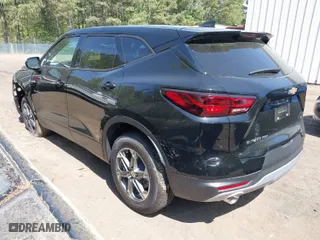 2025 Chevrolet Blazer LT with VIN 3GNKBHR4XSS185166, listed as a IAAI auction lot 42072316 with 170 mi miles. Bid and sale history available at carsss.com. Image 3.