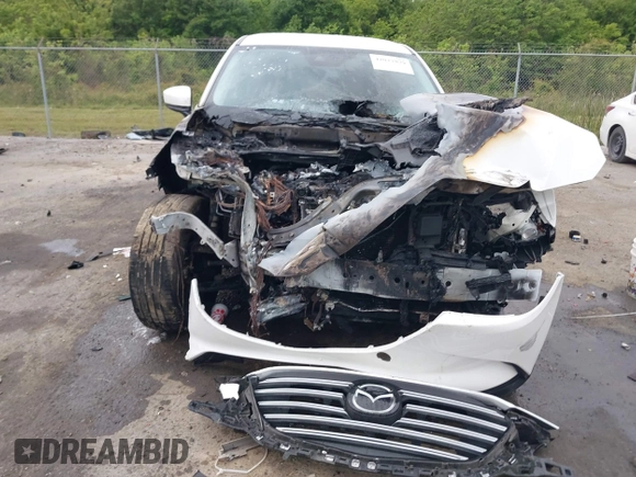 2022 Mazda CX-9 Sport with VIN JM3TCBBYXN0603510, listed as a IAAI auction lot 42027879 with Not provided miles and . Bid and sale history available at DreamBid. Image 6.