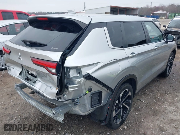 2022 Mitsubishi Outlander SE z VIN JA4J4UA89NZ068444, wystawiony jako IAAI lot #41800644 z przebiegiem 48 793 mil mil oraz . Historia ofert i sprzedaży dostępna na DreamBid. Obrazek 4.