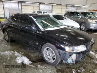 2006 Volvo S60 2.5L Turbo with VIN YV1RS592362511406, listed as a Copart auction lot 71749014 with 134,975 mi miles and Salvage Title. Bid and sale history available at carsss.com. Image 4.