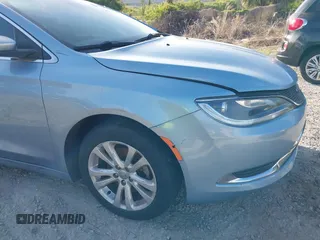 2015 Chrysler 200 Limited with VIN 1C3CCCAB9FN652573, listed as a IAAI auction lot 42073153 with 186,116 mi miles. Bid and sale history available at carsss.com. Image 14.