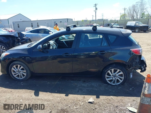 2013 Mazda 3 i Grand Touring with VIN JM1BL1M78D1818010, listed as a IAAI auction lot 42060056 with 139,157 mi miles and . Bid and sale history available at DreamBid. Image 14.