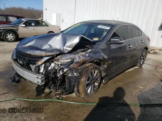 2016 Nissan Altima 2.5 with VIN 1N4AL3APXGC267623, listed as a Copart auction lot 46484843 with 116,326 mi miles and Salvage title. Bid and sale history available at DreamBid. Image 1.