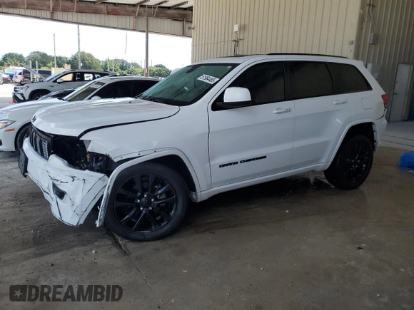 2018 Jeep Grand Cherokee Laredo E with VIN 1C4RJFAG7JC266912, listed as a Copart auction lot 51964465 with 42,121 mi miles and Salvage Title. Bid and sale history available at carsss.com. Image 1.