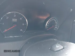 2018 Chevrolet Tahoe Premier z VIN 1GNSKCKJ6JR252253, wystawiony jako IAAI lot #42354486 z przebiegiem Nie podano mil oraz . Historia ofert i sprzedaży dostępna na DreamBid. Obrazek 14.