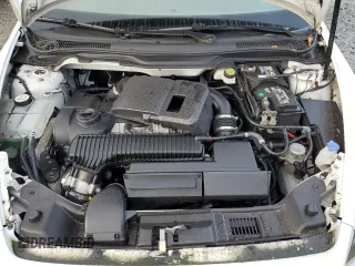 2005 Volvo S40 with VIN YV1MS682152048598, listed as a Copart auction lot 82436234 with 0 mi miles and Clean Title. Bid and sale history available at carsss.com. Image 11.