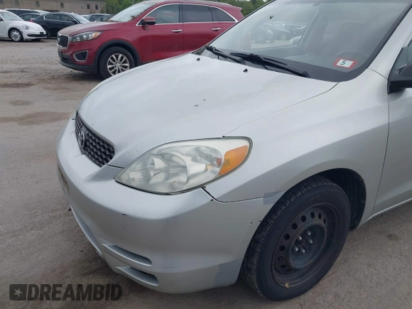 2004 Toyota Matrix Std z VIN 2T1KR32E84C287933, wystawiony jako IAAI lot #42336023 z przebiegiem 179 642 mil mil oraz . Historia ofert i sprzedaży dostępna na DreamBid. Obrazek 6.