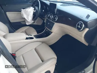 2016 Mercedes-Benz CLA 250 z VIN WDDSJ4EB4GN330900, wystawiony jako IAAI lot #42342783 z przebiegiem 76 342 mil mil oraz . Historia ofert i sprzedaży dostępna na DreamBid. Obrazek 5.