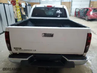 2005 Chevrolet Colorado 1SF LS Z71 with VIN 1GCDT136958234788, listed as a Copart auction lot 52852435 with 241,018 mi miles and Clean Title. Bid and sale history available at carsss.com. Image 6.