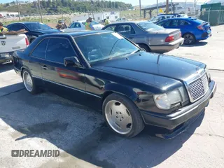 1993 Mercedes-Benz 300 with VIN WDBEA52E3PB994892, listed as a IAAI auction lot 41391045 with 219,676 mi miles and . Bid and sale history available at DreamBid. Image 1.