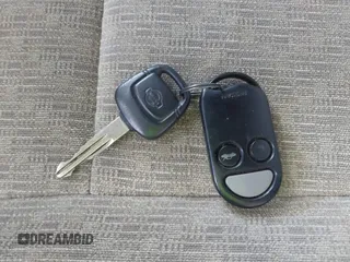 2001 Nissan Altima GXE z VIN 1N4DL01D11C140459, wystawiony jako IAAI lot #42268319 z przebiegiem 90 378 mil mil oraz . Historia ofert i sprzedaży dostępna na DreamBid. Obrazek 11.