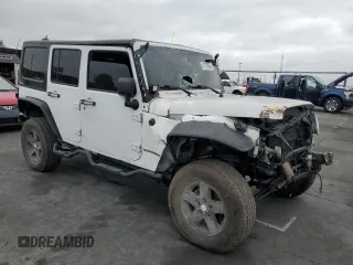2018 Jeep Wrangler Unlimited Sport S with VIN 1C4BJWDG9JL887033, listed as a Copart auction lot 61785565 with 66,725 mi miles and Salvage title. Bid and sale history available at DreamBid. Image 4.