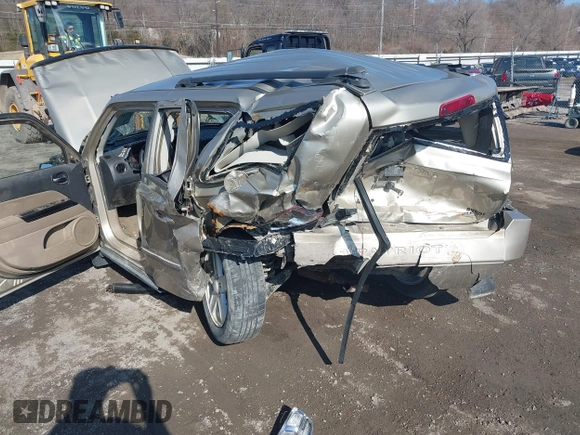 2010 Jeep Patriot Sport with VIN 1J4NF1GBXAD640562, listed as a IAAI auction lot 41869559 with 141,581 mi miles and . Bid and sale history available at DreamBid. Image 6.
