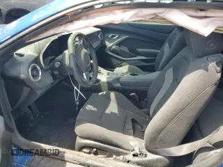 2018 Chevrolet Camaro 1LT z VIN 1G1FB1RX0J0187325, wystawiony jako Copart lot #46853545 z przebiegiem 67 524 mil mil oraz Szkoda całkowita • Salvage title. Historia ofert i sprzedaży dostępna na DreamBid. Obrazek 7.
