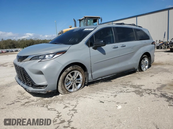 2023 Toyota Sienna XSE with VIN 5TDXSKFC0PS107594, listed as a Copart auction lot 44790745 with 28,679 mi miles and Salvage Title. Bid and sale history available at carsss.com. Image 1.