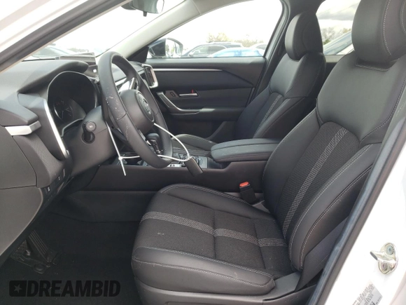 2024 Mazda CX-50 2.5 S Preferred Package with VIN 7MMVABBM5RN231023, listed as a Copart auction lot 46504845 with 5,047 mi miles and Salvage Title. Bid and sale history available at carsss.com. Image 7.